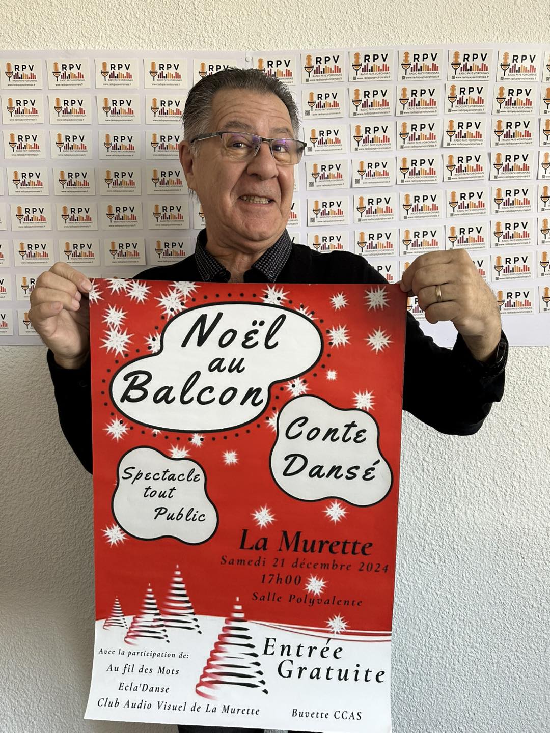 Jean pour Noel au Balcon un spectacle familial gratuit pour tous a la Murette.jpg (264 KB)