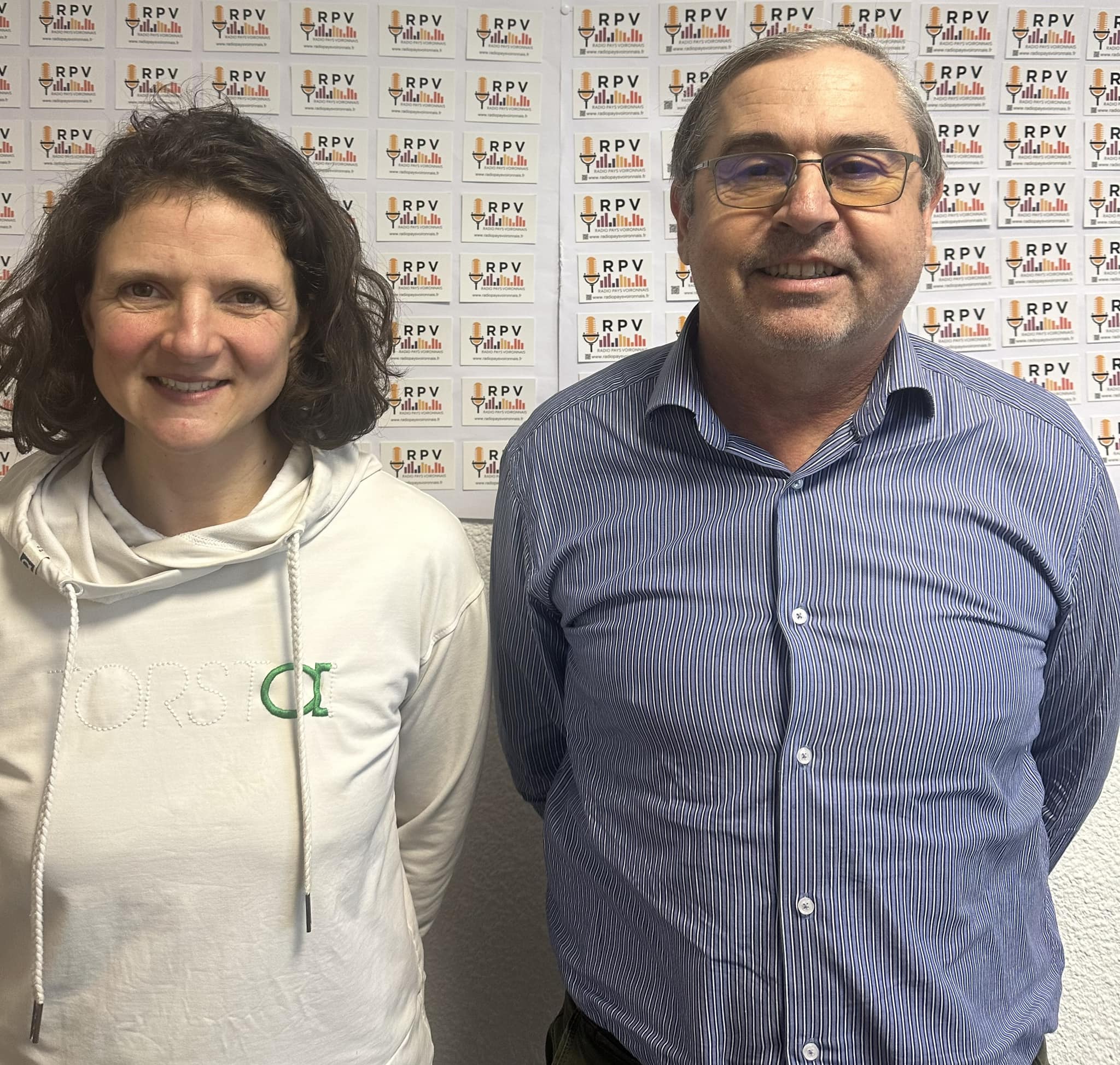 Nathalie Coordinatrice et Christian Producteur et Pr&eacute;sident du CING Noix de Grenoble AOP.jpg (526 KB)